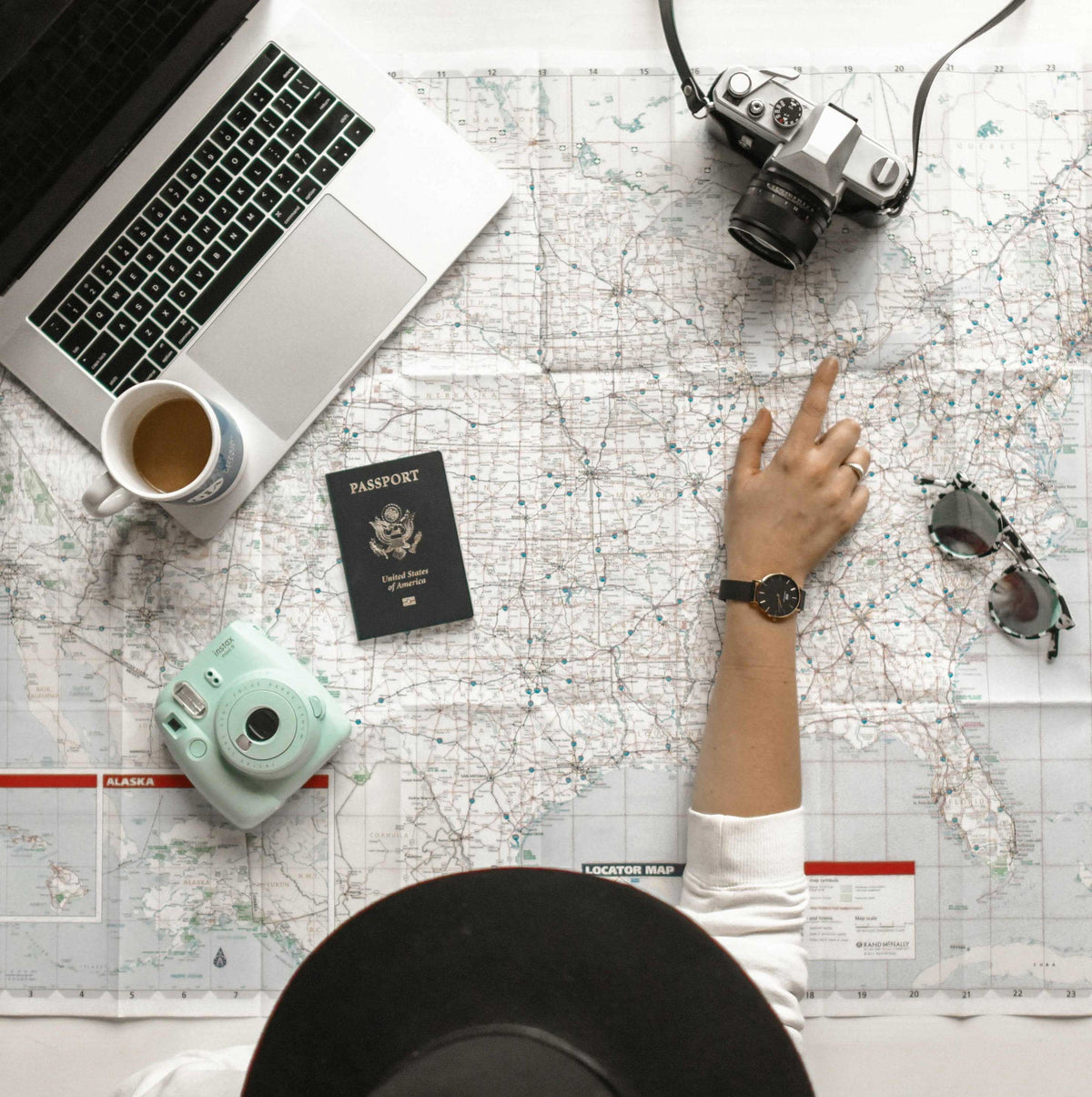 10 Facts About Travel That You Didn't Know FLOWZOOM